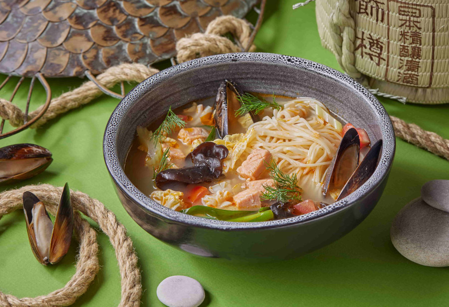 Суп с морепродуктами Лао