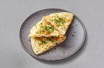 Роти с сыром и зеленью