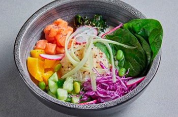 Поке с лососем